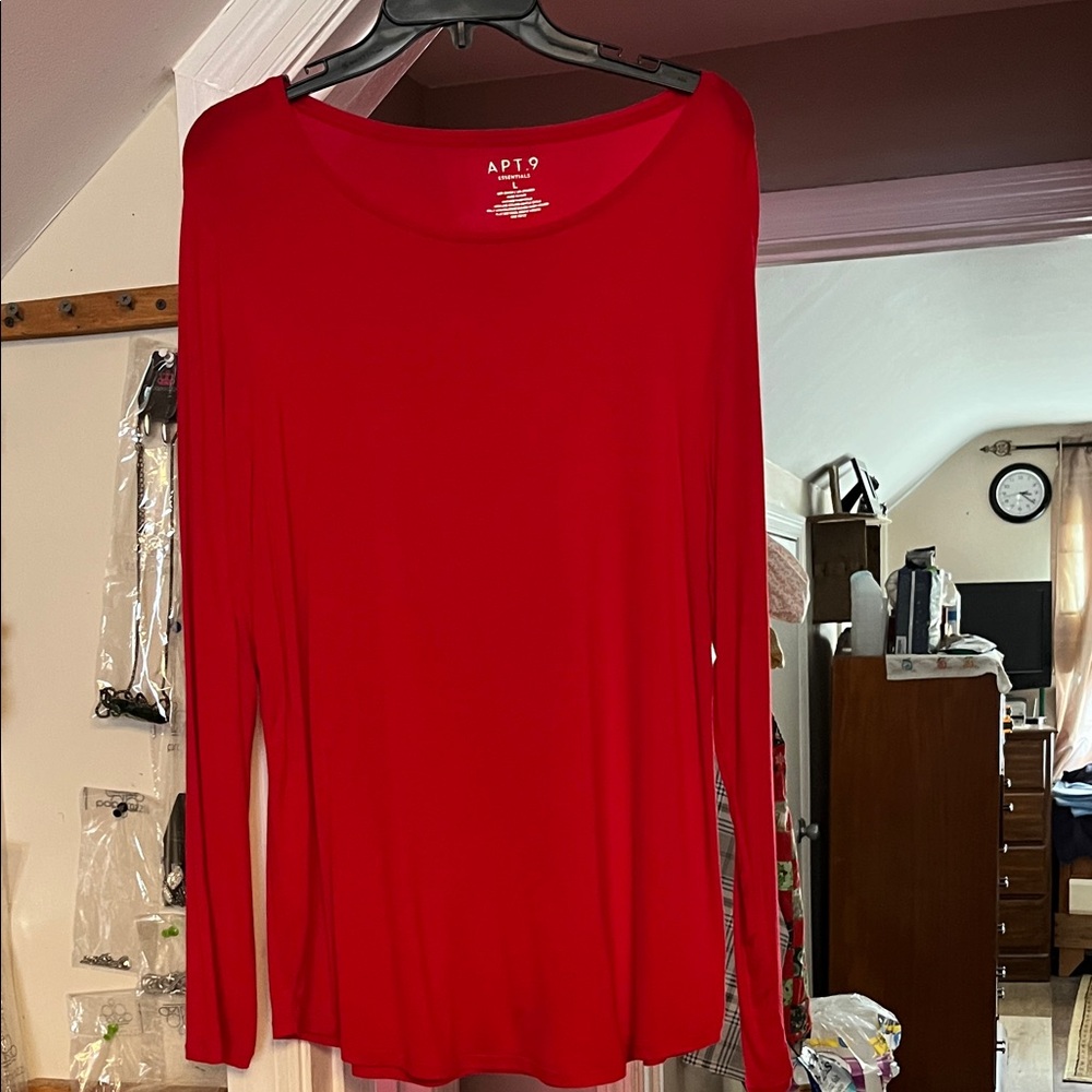 Apt. 9 Women's Bold Red Long Sleeve Tee